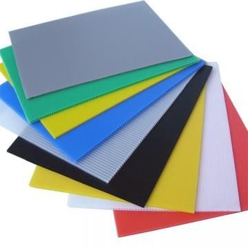 ROHS 6mm a réutilisé les feuilles en plastique ondulées des feuilles de Coroplast 4 x 8