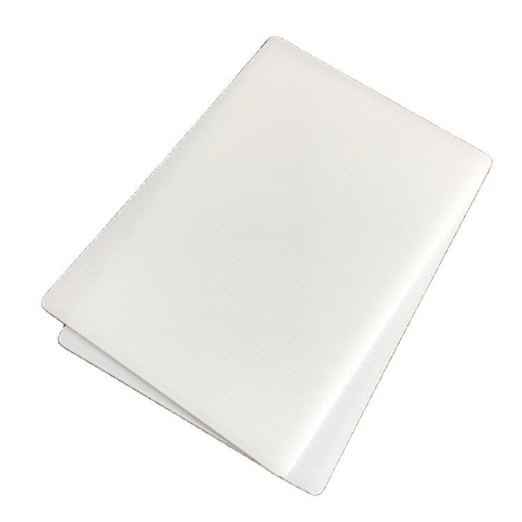 La feuille ondulée A4 Coroplast de HDPE ignifuge de Sunproof couvre 4x8