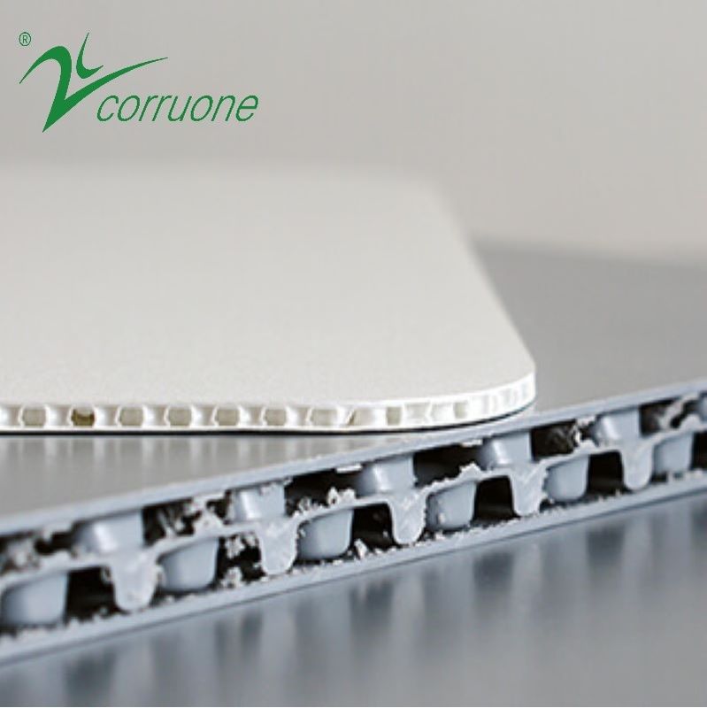 Petit pain en plastique ondulé de protection de la couverture 2mm-12mm Correx d'anti glissement