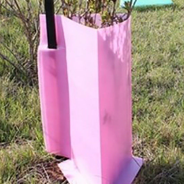 Des protecteurs d'arbres en plastique ondulé en rouleau ondulé en polypropylène de Corruone