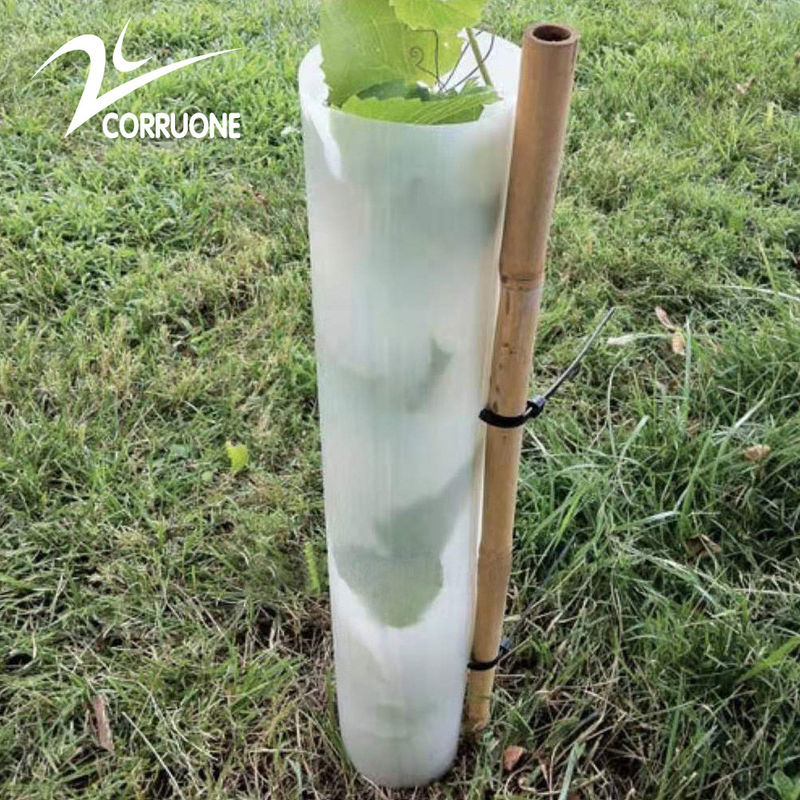 Protège-arbres en plastique ondulé en PP flexible et imperméable à l'eau