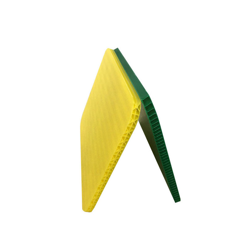 4mm Corflute ont ridé la feuille en plastique de protection de plancher de couverture pour la construction